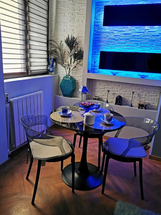 Crystal Central Apartment Braşov Exterior foto
